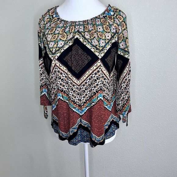 Chico’s Women’s Boho Flared Tied Sleeve Size 0 Top Can Be Worn Off Shoulder - Picture 7 of 11